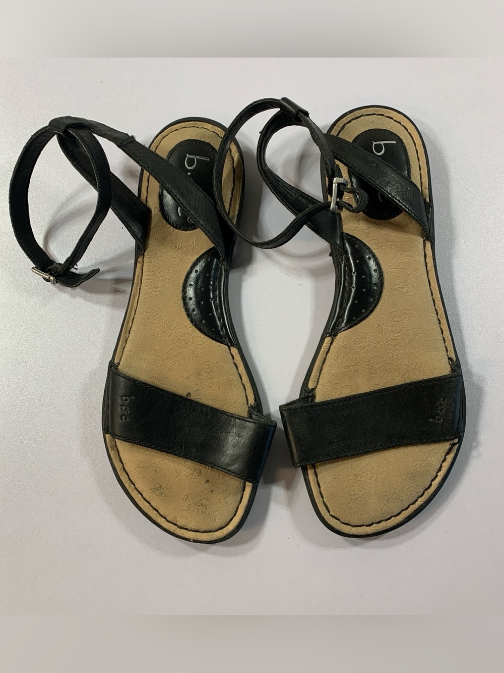 Boc Black Leather Gladiator Sandals Size 8 Ankle Straps